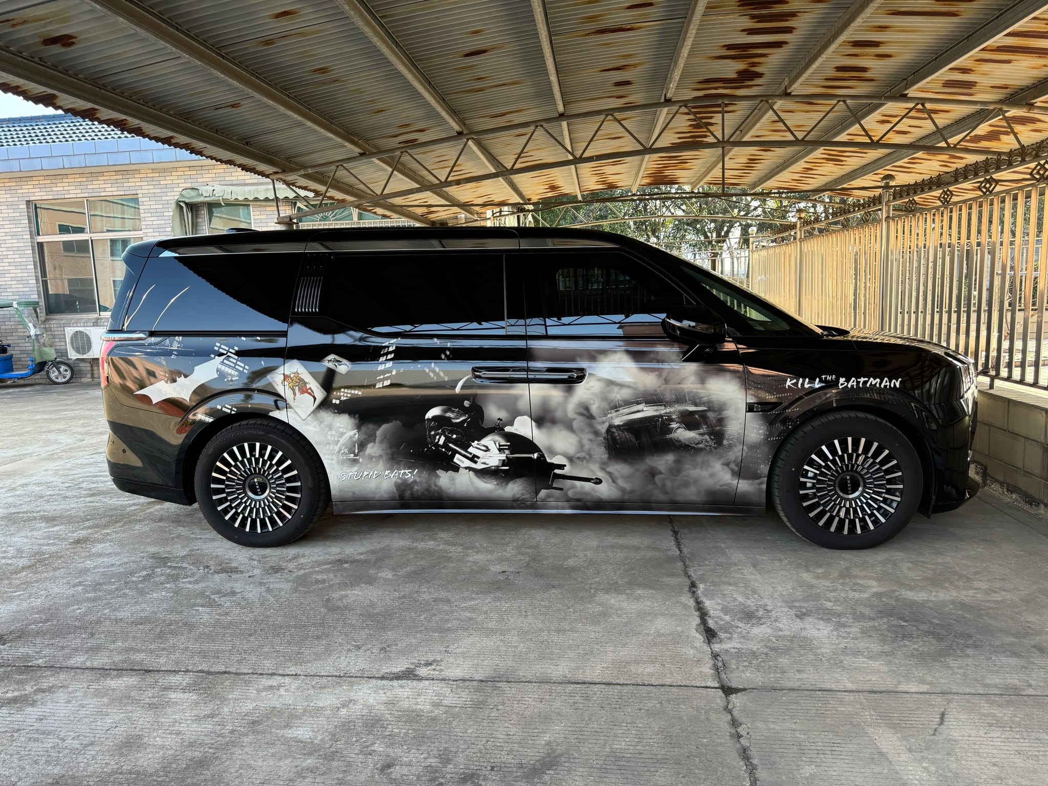 Anime on Car – Gestalten Sie Ihr Itasha auffällig und individuell