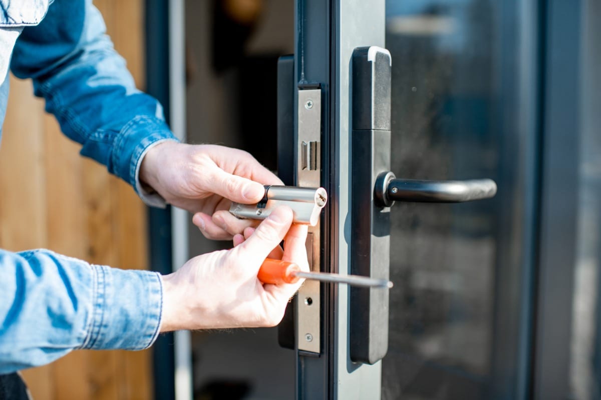 Schlüsseldienst Spandau-Verfügbarkeit: Rund um die Uhr für Ihre Sicherheit da