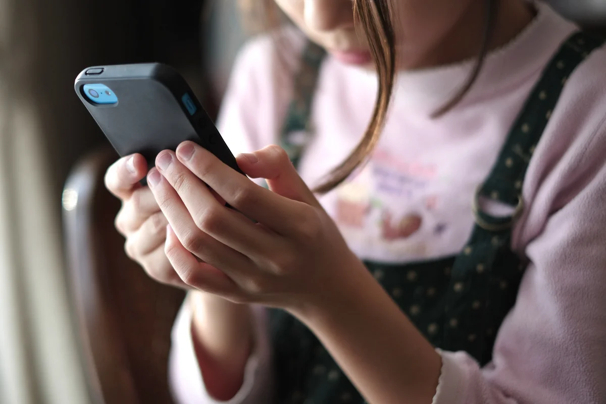 Digitale Ordnung in der Schule dank Besitz &amp; Kontrolle und dem FreeLock-Konzept